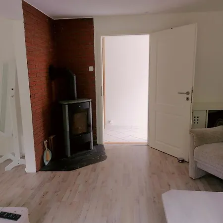 Walls 1 Apartment *